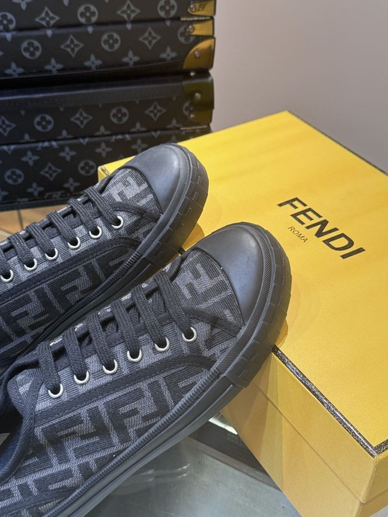 Fendi Low Shoes